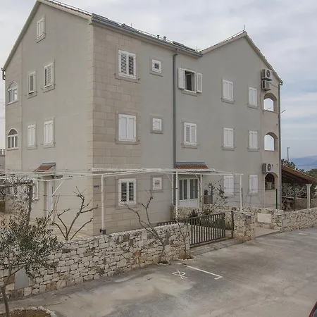 Dijana Appartement